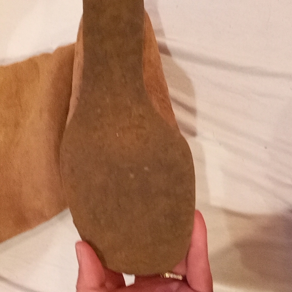 WEDGE BOOT in Gingersnap suade size 6.5 - Picture 9 of 9